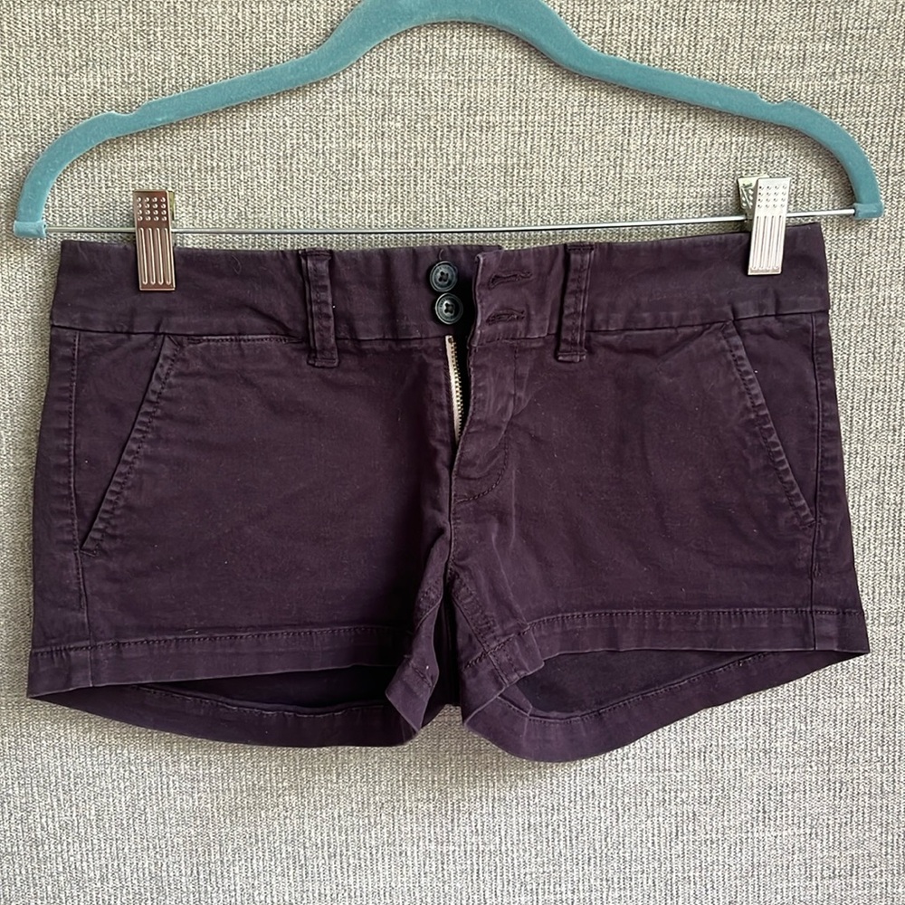 American Eagle Maroon Stretch Shorts Size 0